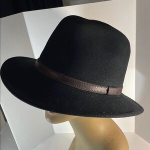 Country Gentleman Hamilton Wool Felt Fedora Hat Black with brown band Medium